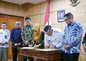 Pemkot Tangsel dan Pemkab Pandeglang Resmi Tandatangani Kerja Sama Penanganan Sampah
