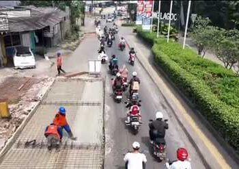 Alami Kerusakan, Pemkot Tangsel Gerak Cepat Perbaiki Jalan Lingkar Selatan Setu
