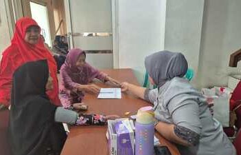 Sambut HUT ke-80 RI, IKPP Tangerang dan Eka Hospital Lakukan Penyuluhan Soal Jantung di Pakulonan