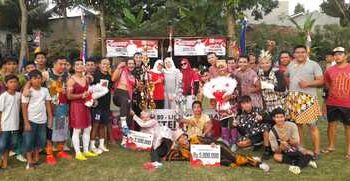 Liga Daster ke-10, Sepak Bola Kostum Emak-Emak Jadi Hiburan Kocak Warga Tangsel di HUT RI ke-80