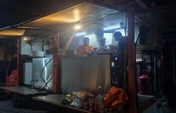Pemkot Tangsel Buka Dapur Umum hingga Berikan Kebutuhan Korban Kebakaran Asrama Polsek Serpong