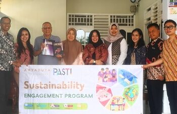 ARYADUTA Lippo Village Rayakan Ulang Tahun Ke-31 dengan CSR: Menghidupkan Kembali Legenda Pendekar Cisadane Bersama Penulisnya