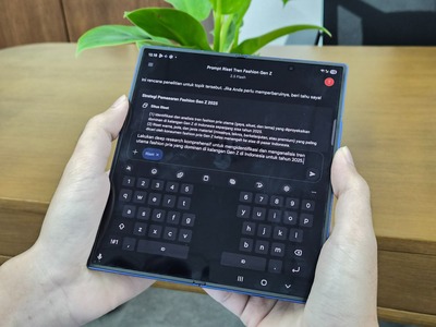 Gemini AI di Galaxy Z Fold7: Multitasking, Riset Instan, dan Visualisasi Ide di Satu Perangkat