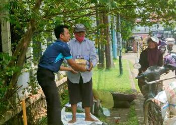 BRI BO Bekasi Harapan Indah Berbagi Makanan Jumat Berkah