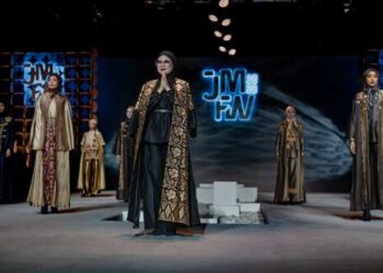 Nina Nugroho Persembahkan “CALYARA: The Power of Grace” di Jakarta Muslim Fashion Week 2026