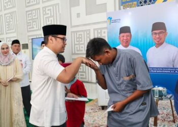 Tablig Akbar HUT ke-17 Tangsel: Pilar Ajak Warga Doakan Korban Banjir Sumatera dan 350 Anak Yatim Terima Santunan