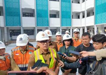 Wakil Wali Kota Tangsel Tinjau Kesiapan SMPN 18 Pamulang dan SMPN 20 Permata, Ditargetkan Beroperasi 2026