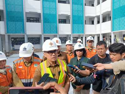 Wakil Wali Kota Tangsel Tinjau Kesiapan SMPN 18 Pamulang dan SMPN 20 Permata, Ditargetkan Beroperasi 2026
