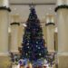 ARYADUTA Lippo Village Membuka Musim Perayaan Melalui Christmas Tree Lighting Ceremonyyang Hangat dan Memukau
