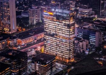 Danamon Himbau Liburan Aman Tanpa Cemas dengan #JanganKasihCelah pada Penipuan Saat Bertransaksi