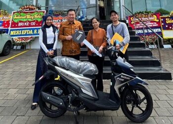 BRI BO Jakarta Warung Buncit Berikan Hadiah Undian Simpedes 2025