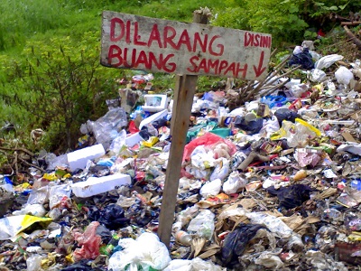 Perjuangan Tanpa Senjata: Pengelolaan Sampah sebagai Pahlawan Lingkungan Modern