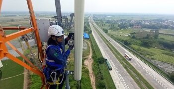 Liburan Natal dan Tahun Baru 2026 Trafik Data XLSMART Mengalami Kenaikan