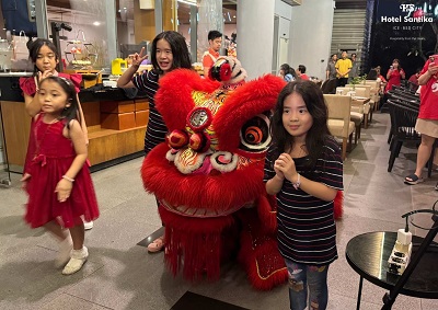 Sambut Keberuntungan Tahun Baru “Kuda Api” 2026 dengan Kemeriahan Buffet Dinner di Hotel Santika Premiere ICE-BSD City