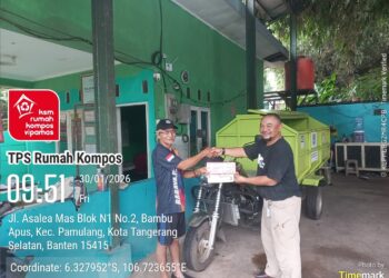 DLH Tangsel Beri Bantuan Kendaraan Operasional ke Rumah Kompos Vipamas 2