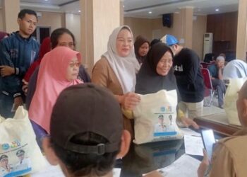 Bantu Penuhi Kebutuhan Masyarakat, Dinsos Tangsel Siapkan Ratusan Paket Bansos