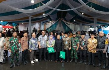 Sekda Tangsel Buka Bazar Ramadan di Pamulang, Fasilitasi Masyarakat Berburu Sembako Murah