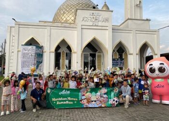 Aice Maniskan Momen Ramadhan dengan Mengajak Ratusan Ribu Reseller Berbagi Takjil kepada Jutaan Jemaat Masjid Seluruh Indonesia