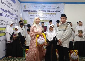 Jurnalis Bisnis Tangerang Santuni Anak Yatim di Pinang Jelang Idul Fitri