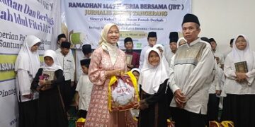 Jurnalis Bisnis Tangerang Santuni Anak Yatim di Pinang Jelang Idul Fitri