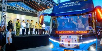 393 Jemaah Haji Kloter Pertama Tangsel Diberangkatkan, Benyamin Pastikan Fasilitas dan Pendampingan Optimal