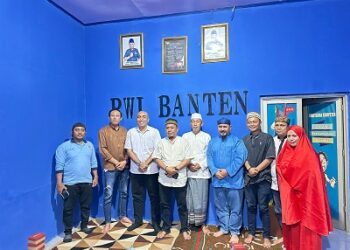PWI Banten Gelar Yasin & Tahlil Hari Ke-4 untuk Almarhum Zulmansyah Sekedang
