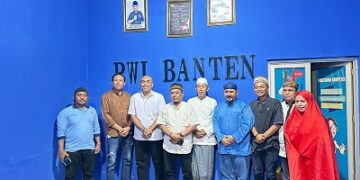PWI Banten Gelar Yasin & Tahlil Hari Ke-4 untuk Almarhum Zulmansyah Sekedang