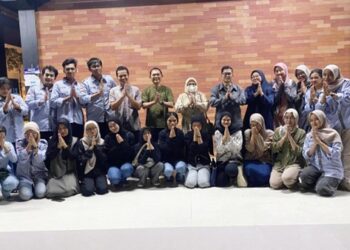 Ramadhan Jadi Ruang Pembelajaran Sosial, Mahasiswa Administrasi Perkantoran Unpam Gelar OPOJ hingga Berbagi Takjil