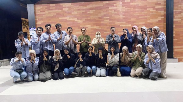 Ramadhan Jadi Ruang Pembelajaran Sosial, Mahasiswa Administrasi Perkantoran Unpam Gelar OPOJ hingga Berbagi Takjil