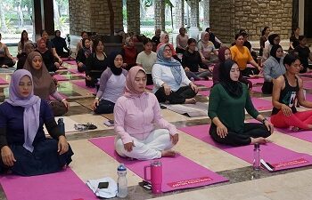 Harmony Within: Family Wellness Day Tutup Rangkaian Tjakap Djiwadi ARYADUTA Lippo Village