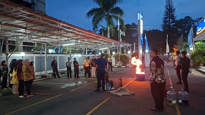 Tanggulangi Kebakaran, BRI Cabang Depok Bersama Damkar Kabupaten Bogor Gelar Sosialisasi