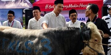 XLSMART Perkuat Semangat Berbagi melalui Program “Qurban Satu Rasa”