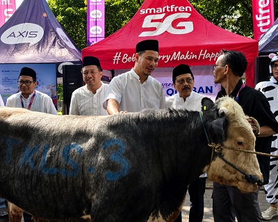 XLSMART Perkuat Semangat Berbagi melalui Program “Qurban Satu Rasa”