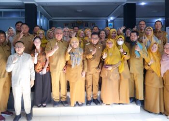 Tinjau SMAN 1 Tangsel, Wali Kota Benyamin dan Gubernur Andra Soni Pastikan MBG serta SPMB Berjalan Optimal