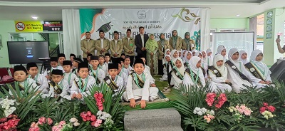 Wisuda Perdana SDIT Quran Mumtaz Robbani, Luluskan Siswa dengan Hafalan hingga 15 Juz