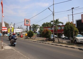 Penataan Kabel Udara di Tangsel Berlanjut, Jalan WR Supratman dan Merpati Raya Kini Lebih Rapi