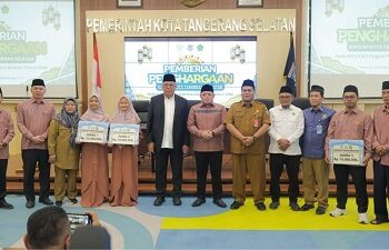 Pemkot Tangsel Beri Penghargaan kepada Kafilah Berprestasi di MTQ Banten 2026