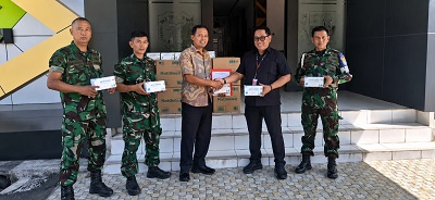 PT Indah Kiat Pulp & Paper tbk. Tangerang Mill Salurkan Bantuan 35.000 Masker untuk Penanganan Kebakaran TPA Jatiwaringin