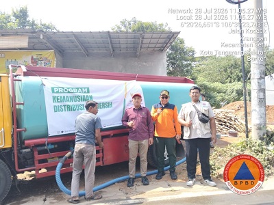 Kemarau Panjang, Pemkot Tangsel Salurkan 339.200 Liter Air Bersih untuk Warga Terdampak Kekeringan