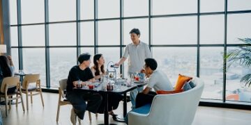 Nikmati Pengalaman Afternoon Tea Eksklusif di Level 19, HARRIS Hotel & Convention Serpong