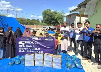 Seluruh BTS Pulih XLSMART Salurkan Bantuan Lanjutan bagi Masyarakat Terdampak Bencana di NTT