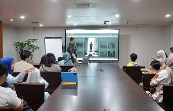 ARYADUTA Lippo Village Ajak Keluarga Rayakan Hari Anak Nasional Lewat Family Photo Walk Bersama Kanca Kids dan Boylagi