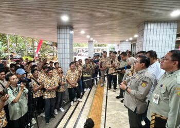 Peternak Angkat Jempol! Mentan Amran Tahan Kenaikan Harga Pakan, Genjot Penyerapan Telur
