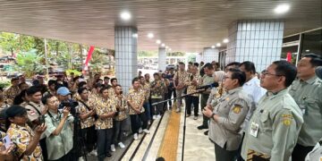 Peternak Angkat Jempol! Mentan Amran Tahan Kenaikan Harga Pakan, Genjot Penyerapan Telur