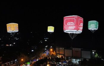 Fenomena Balon “INTENS” Curi Perhatian di Sejumlah Kota