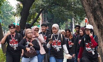 Ruang Publik Jakarta Dikepung Iklan Rokok