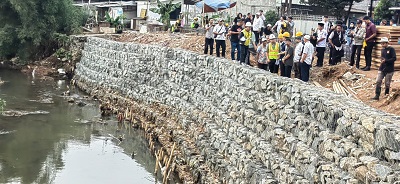 Tiga Titik Rawan Banjir dan Longsor di Tangsel Diperkuat, Ini Rincian Proyek Turapnya