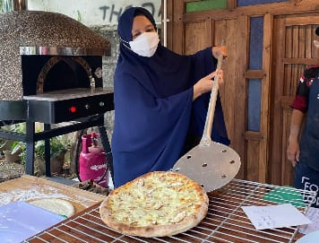 pizza bakar