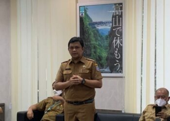 kepala dinas pendidikan dan kebudayaan