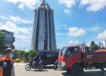 gak kompak, wagub bilang tugu pamulang tidak diresmikan